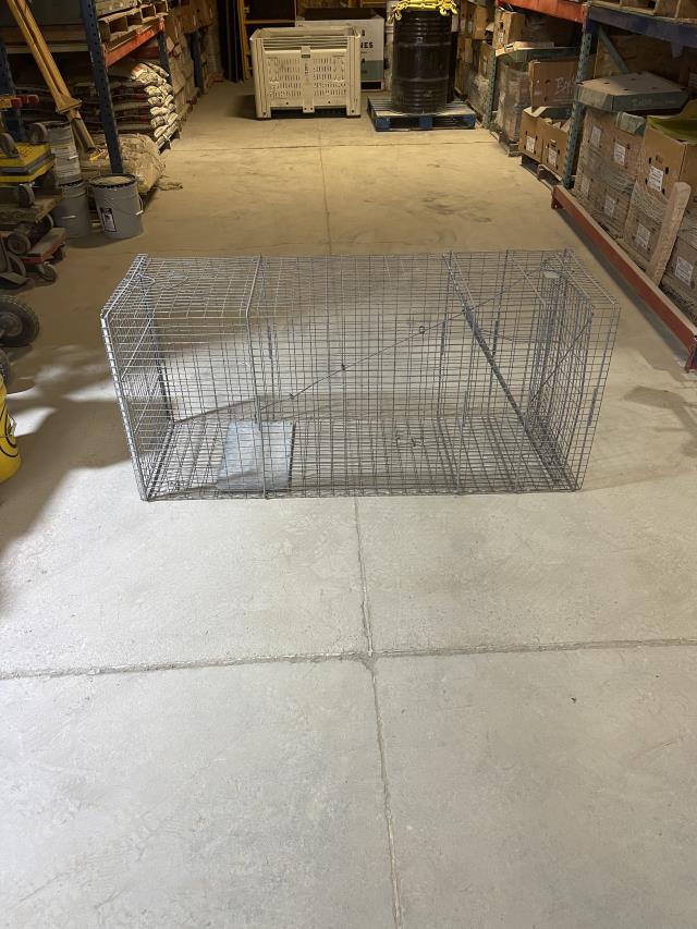 Rental store for trap animal 59x27x20 l dog in Eastern Oregon