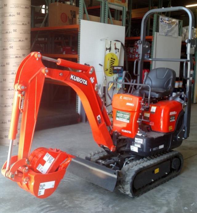 Rental store for excavator kubota k008 3 in Eastern Oregon