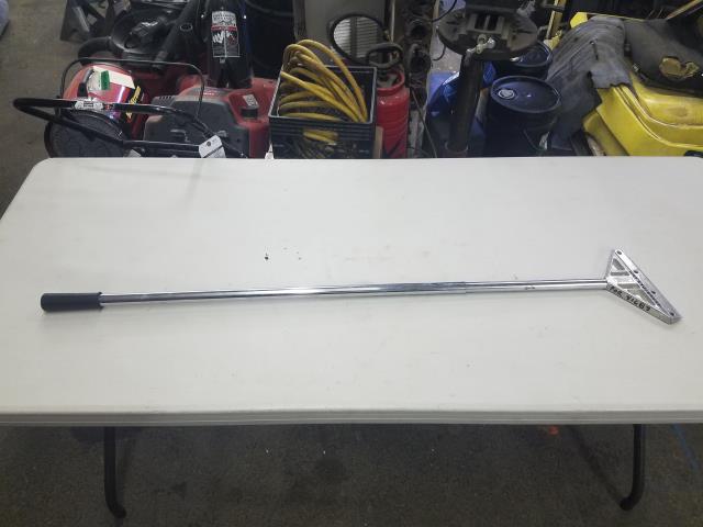 Rental store for scraper 8 inch w telescoping handle in Eastern Oregon