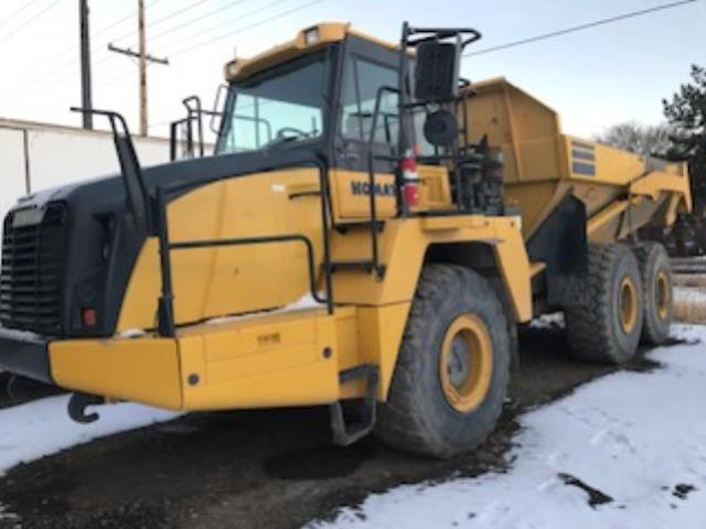 Rental store for dump truck off road hm300 5 in Eastern Oregon