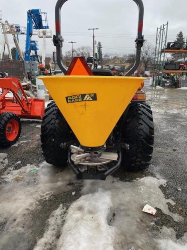 Rental store for tractor mounted pto driven spreader in Eastern Oregon