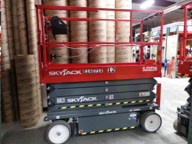 Rental store for scissor lift skyjack 3226 in Eastern Oregon