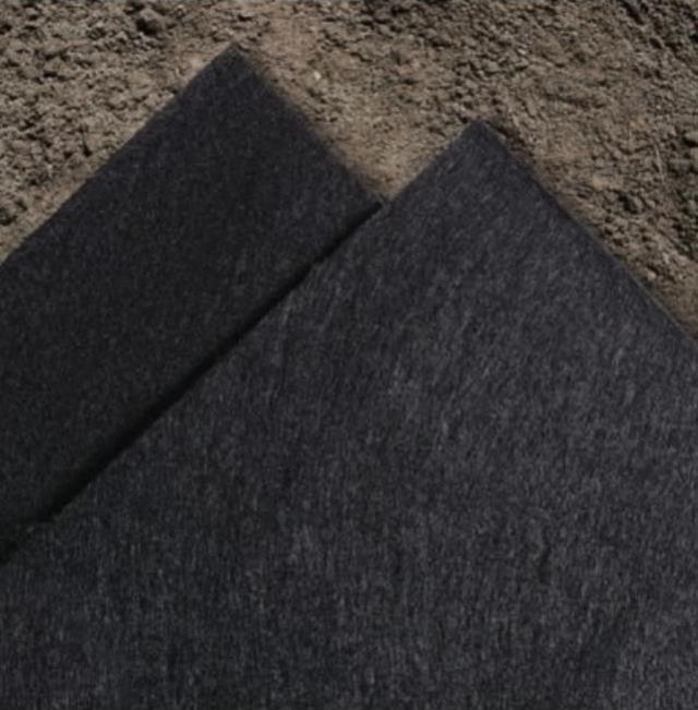 Used equipment sales fabric non woven 15 foot x300 foot 6oz sy es600 in Eastern Oregon