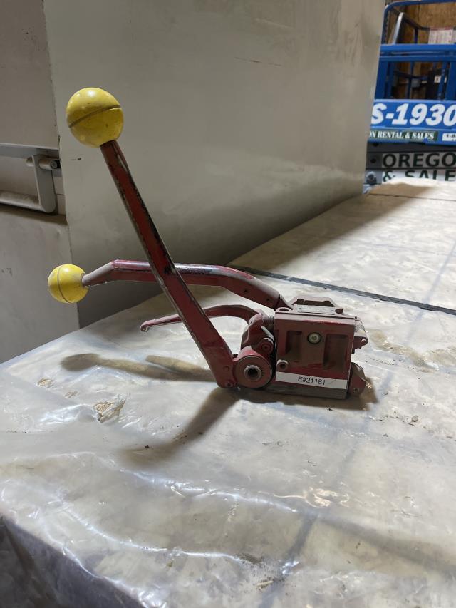 Rental store for straping tool cutter in Eastern Oregon