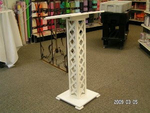 Rental store for stand white lattice guest book in Eastern Oregon