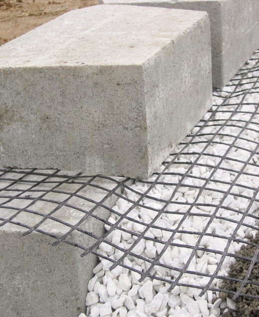 Used equipment sales geogrid 4ft roll 45 foot 180 sq ft per roll in Eastern Oregon