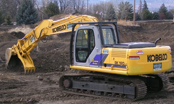 Rental store for excavator kobelco sk160lc in Eastern Oregon