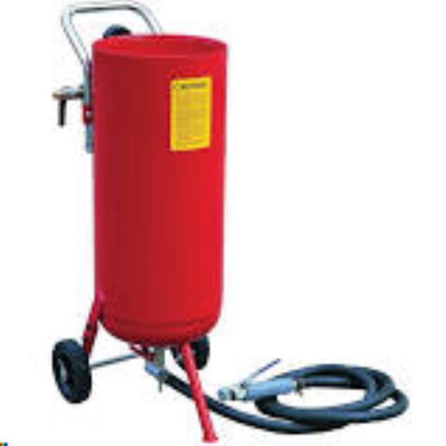 Rental store for sandblaster central pneumatic in Eastern Oregon