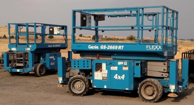 Rental store for scissor lift genie gs 2669rt in Eastern Oregon