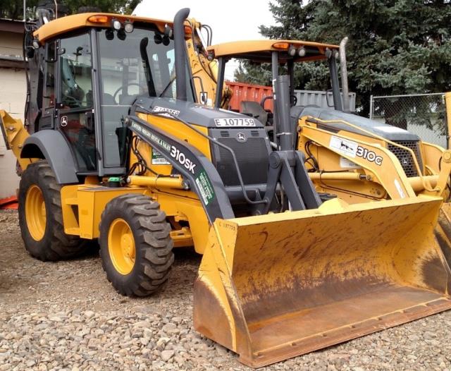 Rental store for Loader Backhoe JD310SK 90   Thumb   1 in Baker City OR