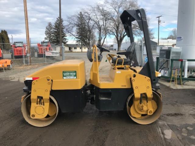 Rental store for Compactor Roller 50  2 Drum CAT CB334 in Baker City OR